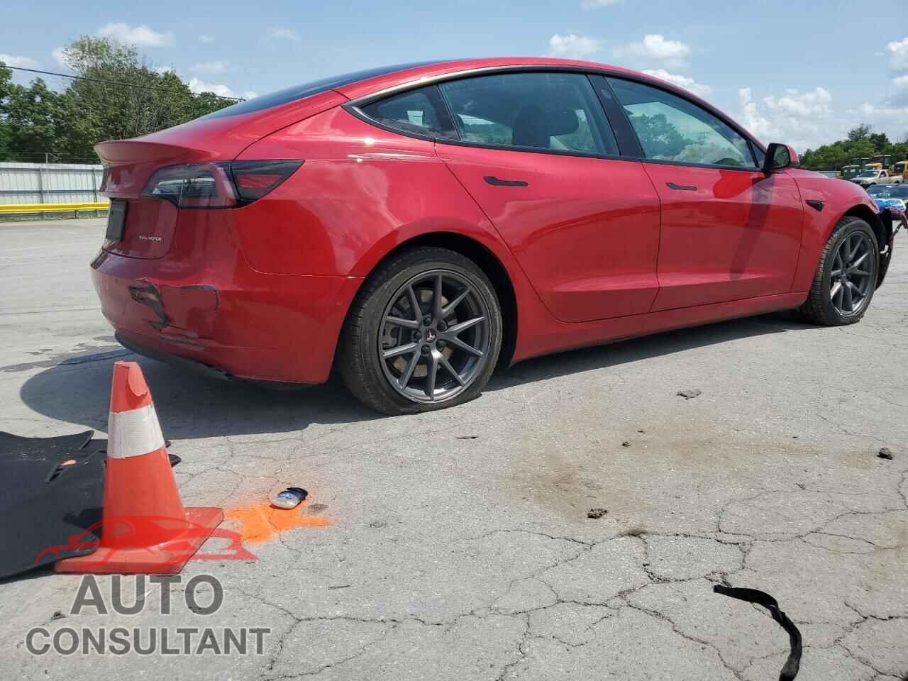 TESLA MODEL 3 2022 - 5YJ3E1EB5NF267660