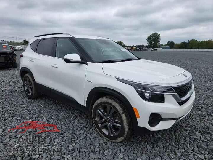 KIA SELTOS 2021 - KNDEUCAA7M7097228