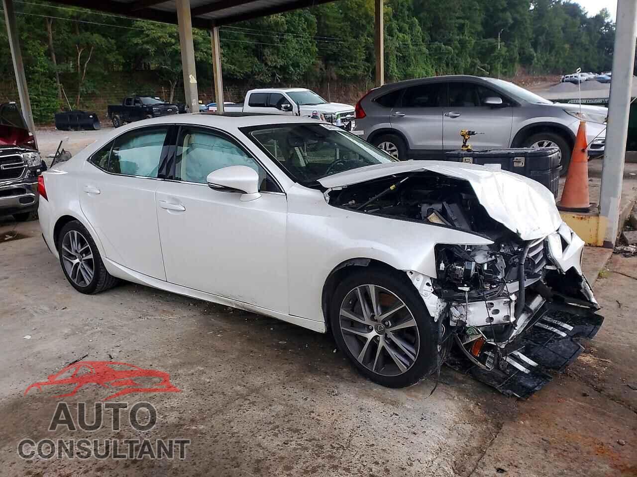 LEXUS IS 2020 - JTHAA1D20L5108532
