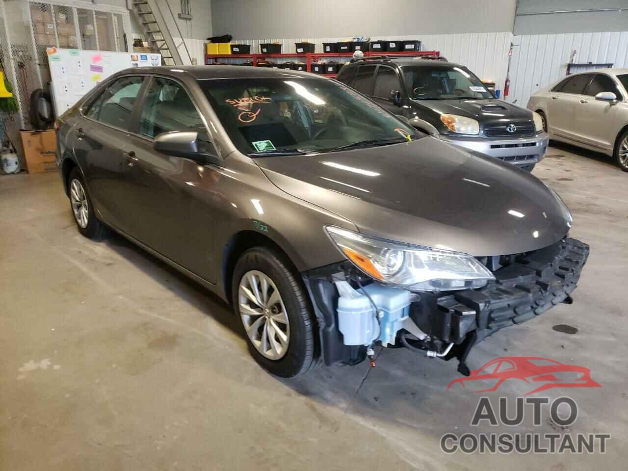 TOYOTA CAMRY 2016 - 4T1BF1FK9GU571376