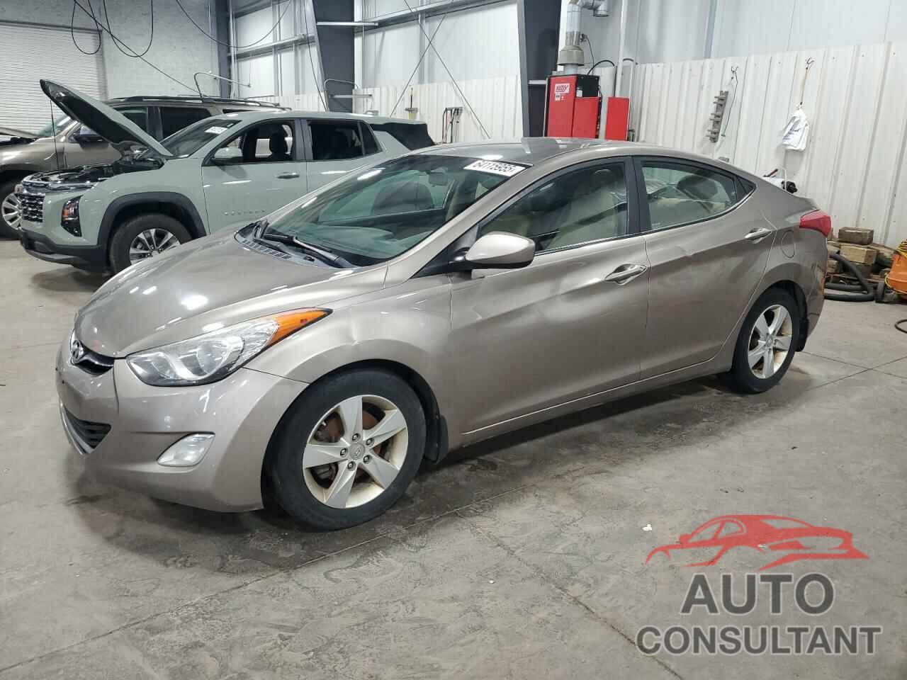 HYUNDAI ELANTRA 2013 - 5NPDH4AE4DH313640