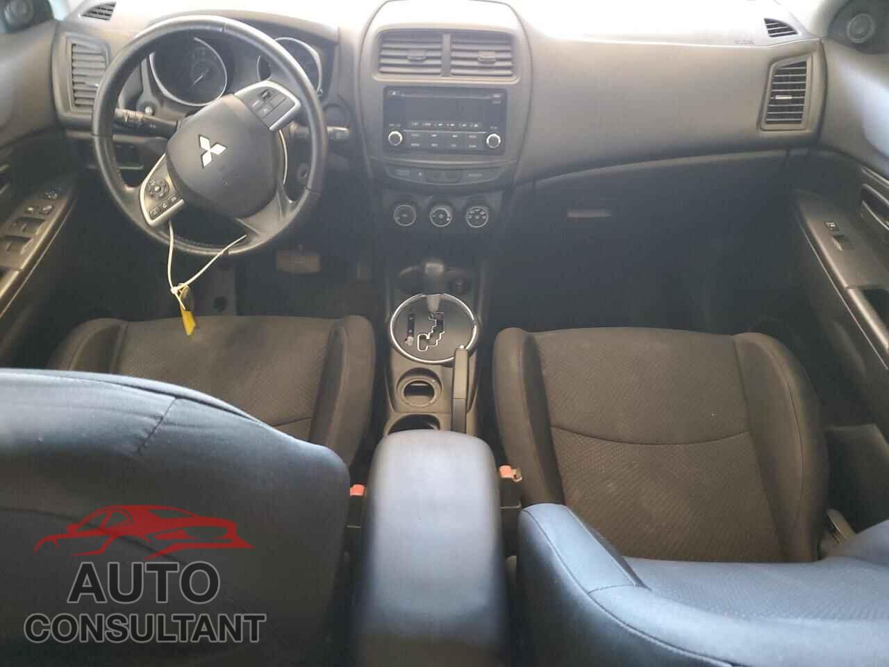 MITSUBISHI OUTLANDER 2015 - 4A4AP3AU7FE032807
