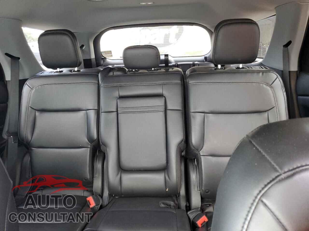 FORD EXPLORER 2022 - 1FMSK8DH6NGC39807