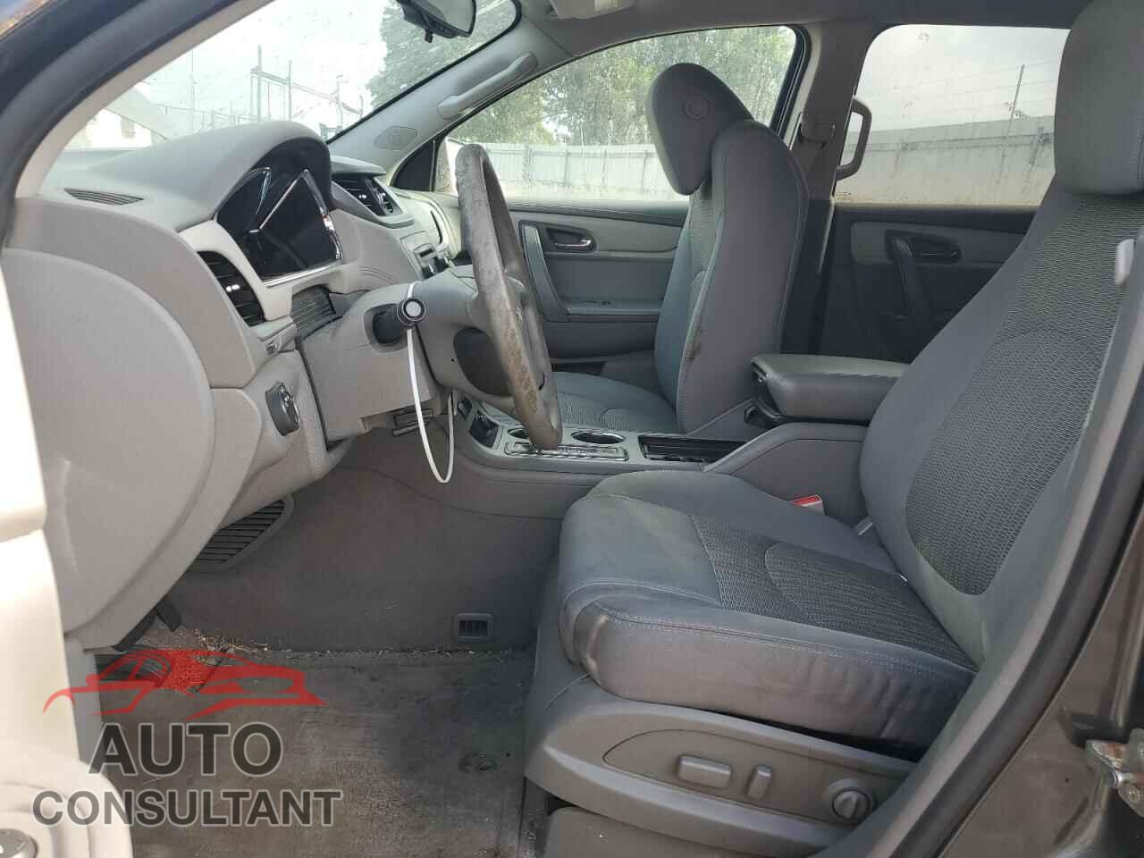 CHEVROLET TRAVERSE 2013 - 1GNKRFKD1DJ160347