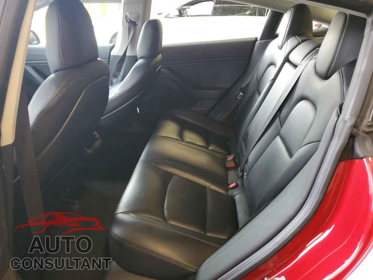 TESLA MODEL 3 2018 - 5YJ3E1EA0JF031130