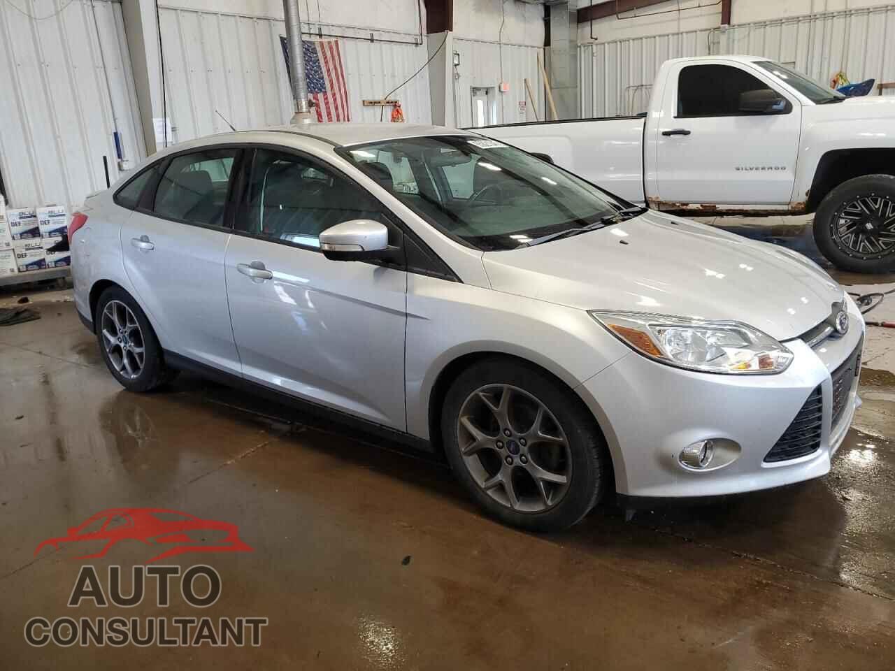 FORD FOCUS 2014 - 1FADP3F22EL209727