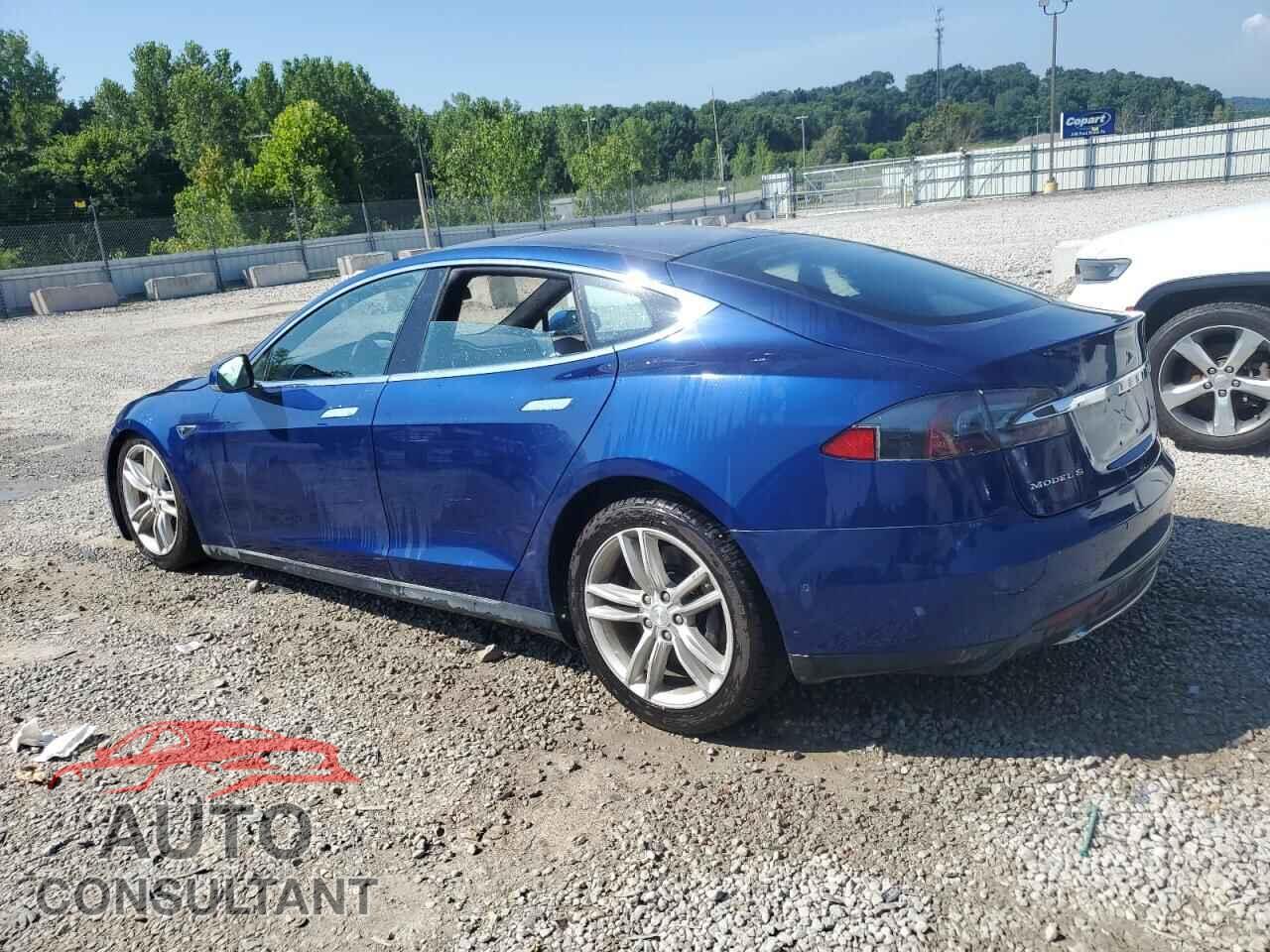 TESLA MODEL S 2015 - 5YJSA1E22FF111973