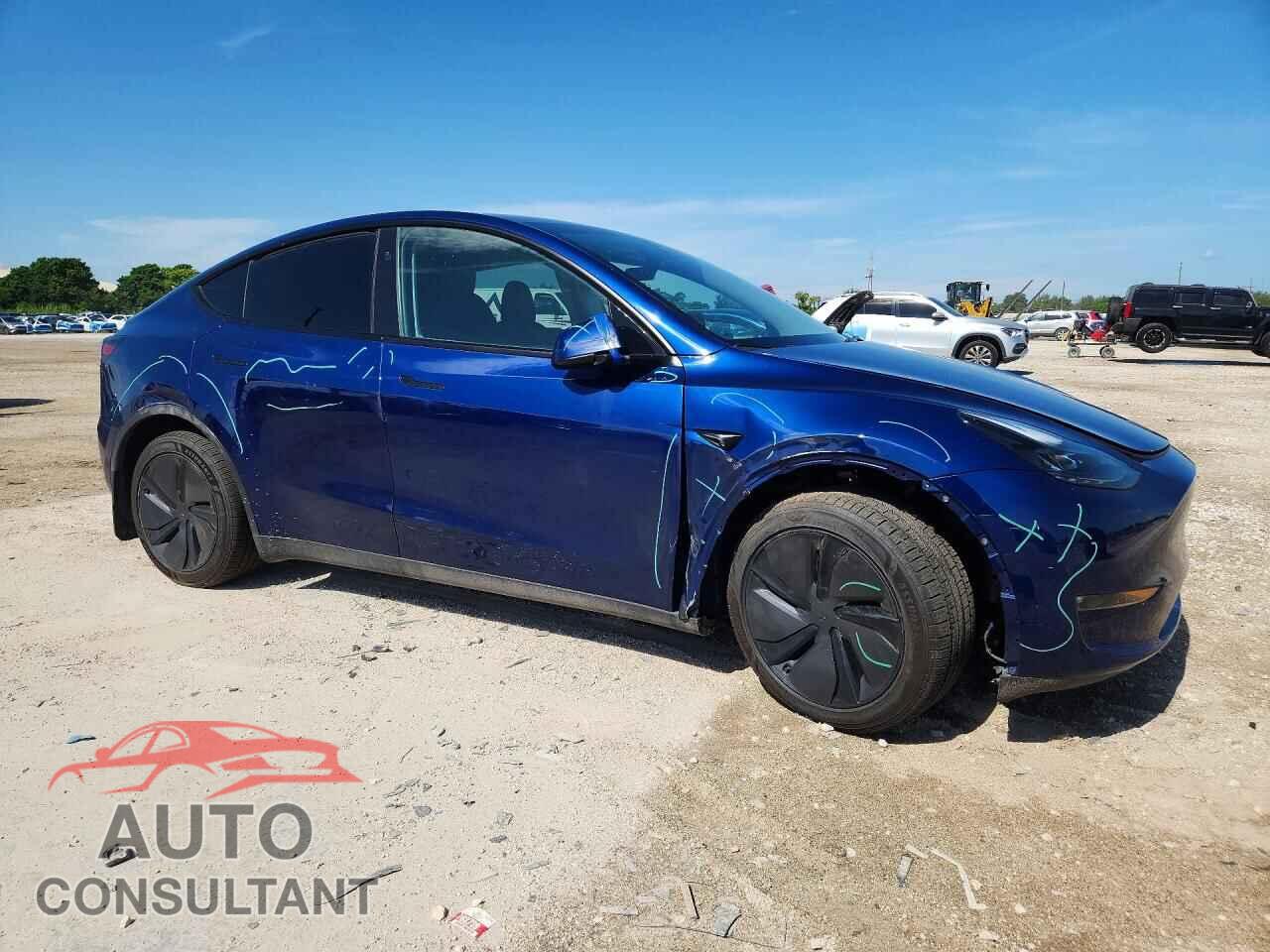 TESLA MODEL Y 2024 - 7SAYGAEE8RF100874