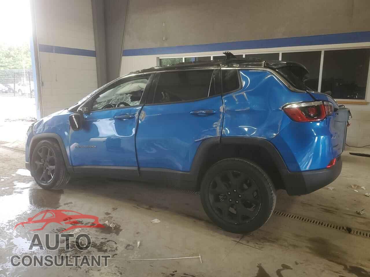 JEEP COMPASS 2019 - 3C4NJDCB7KT790863