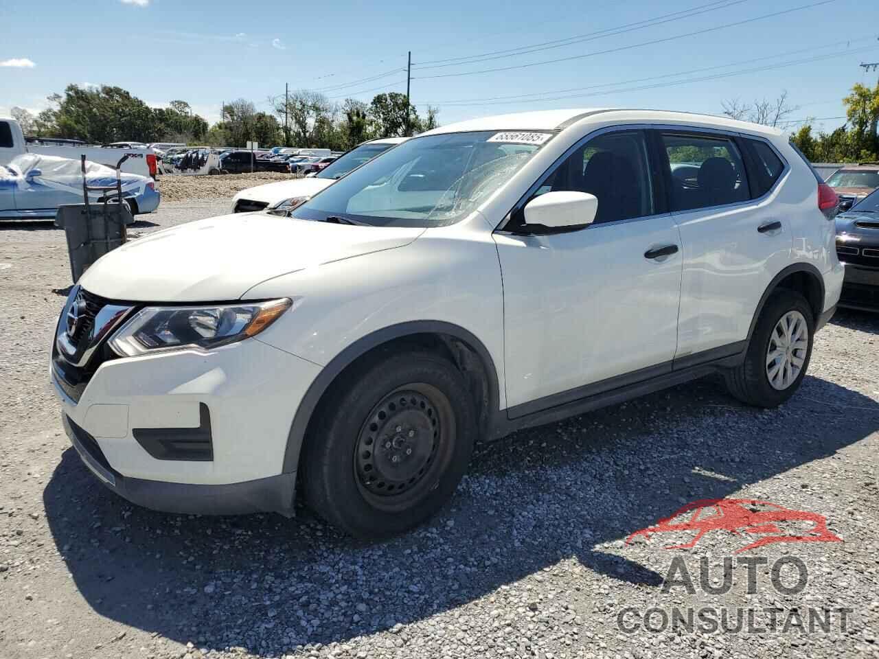 NISSAN ROGUE 2017 - KNMAT2MT9HP560873