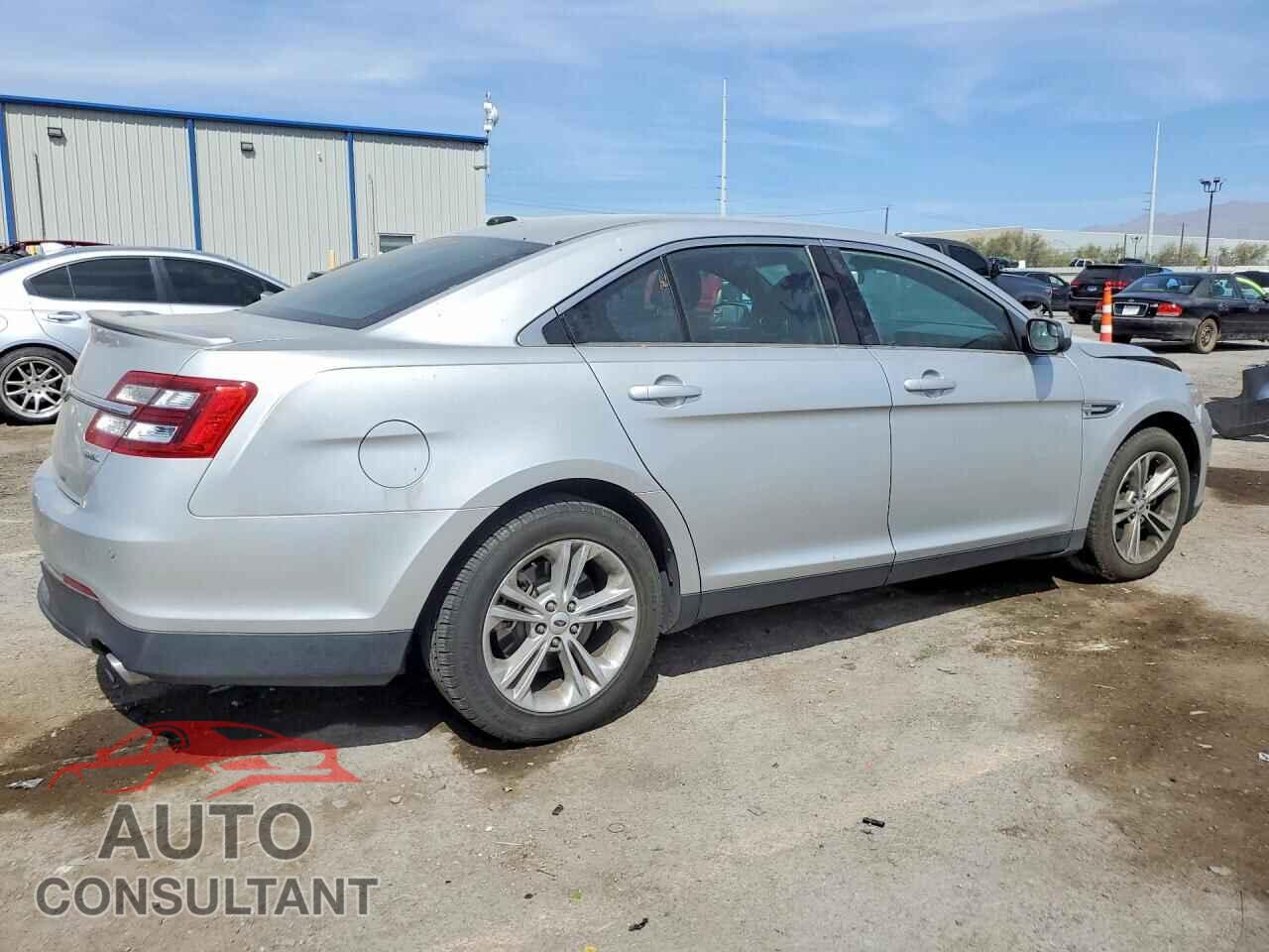FORD TAURUS 2013 - 1FAHP2E88DG125923