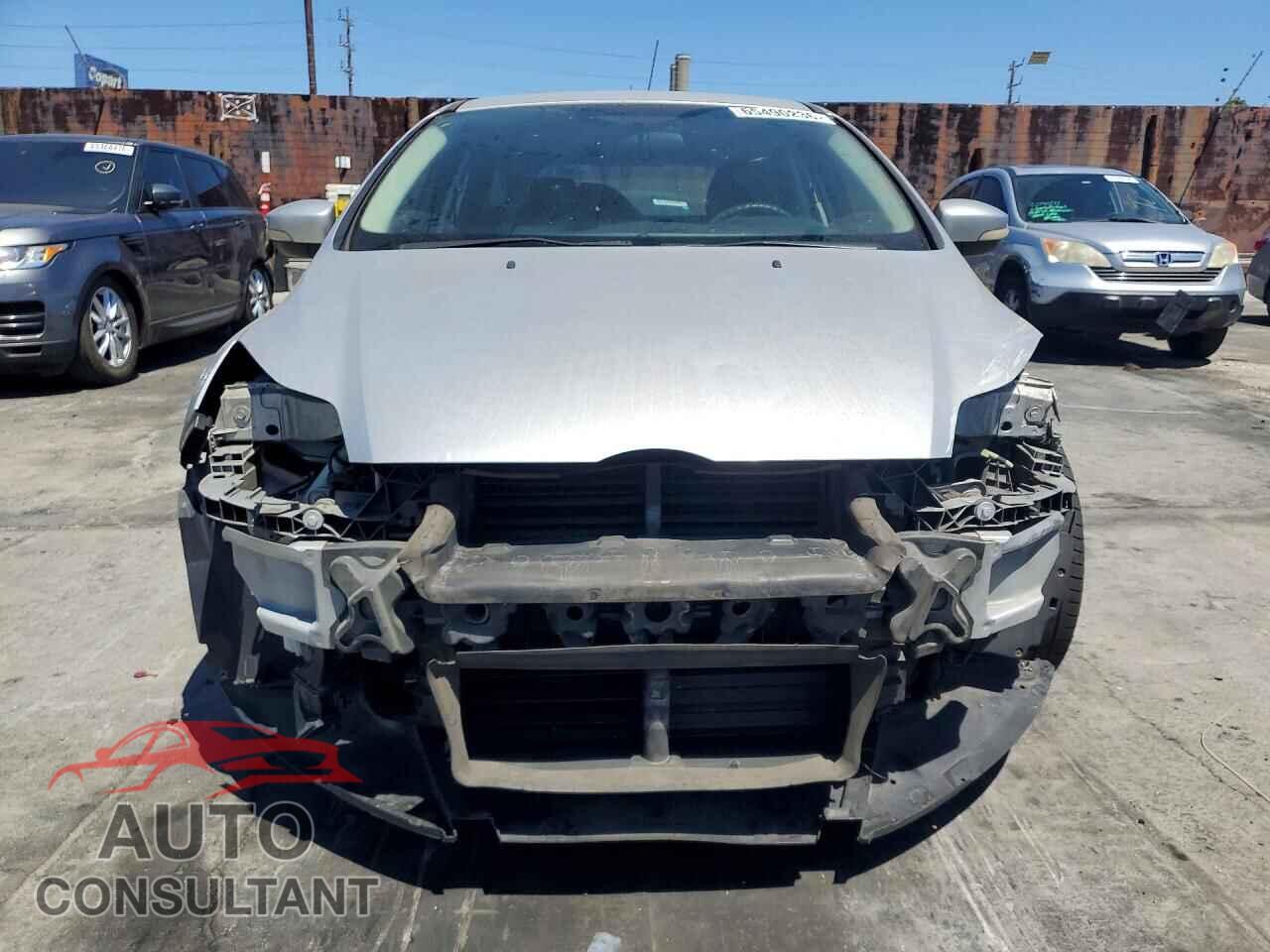 FORD FOCUS 2014 - 1FADP3K21EL432220