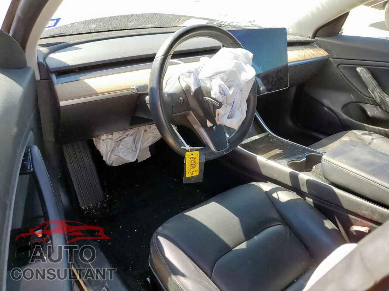 TESLA MODEL 3 2019 - 5YJ3E1EA9KF190178