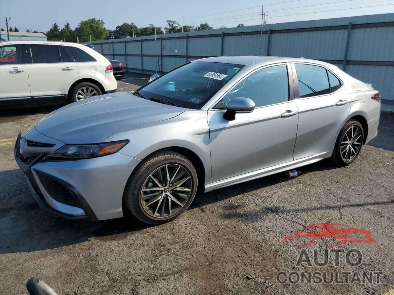 TOYOTA CAMRY 2024 - 4T1G11AKXRU237856