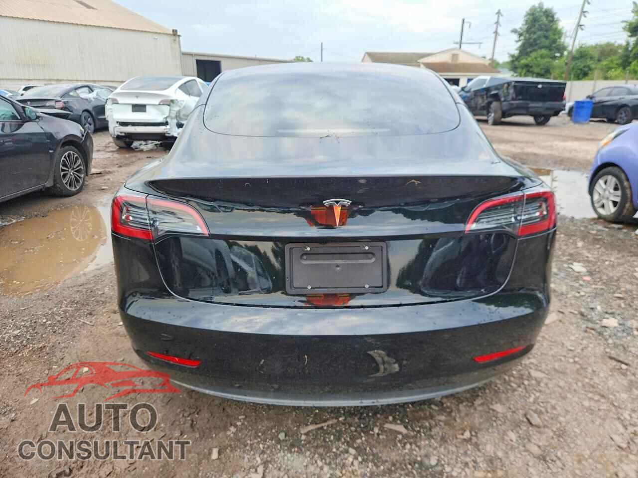 TESLA MODEL 3 2023 - 5YJ3E1EA1PF680833