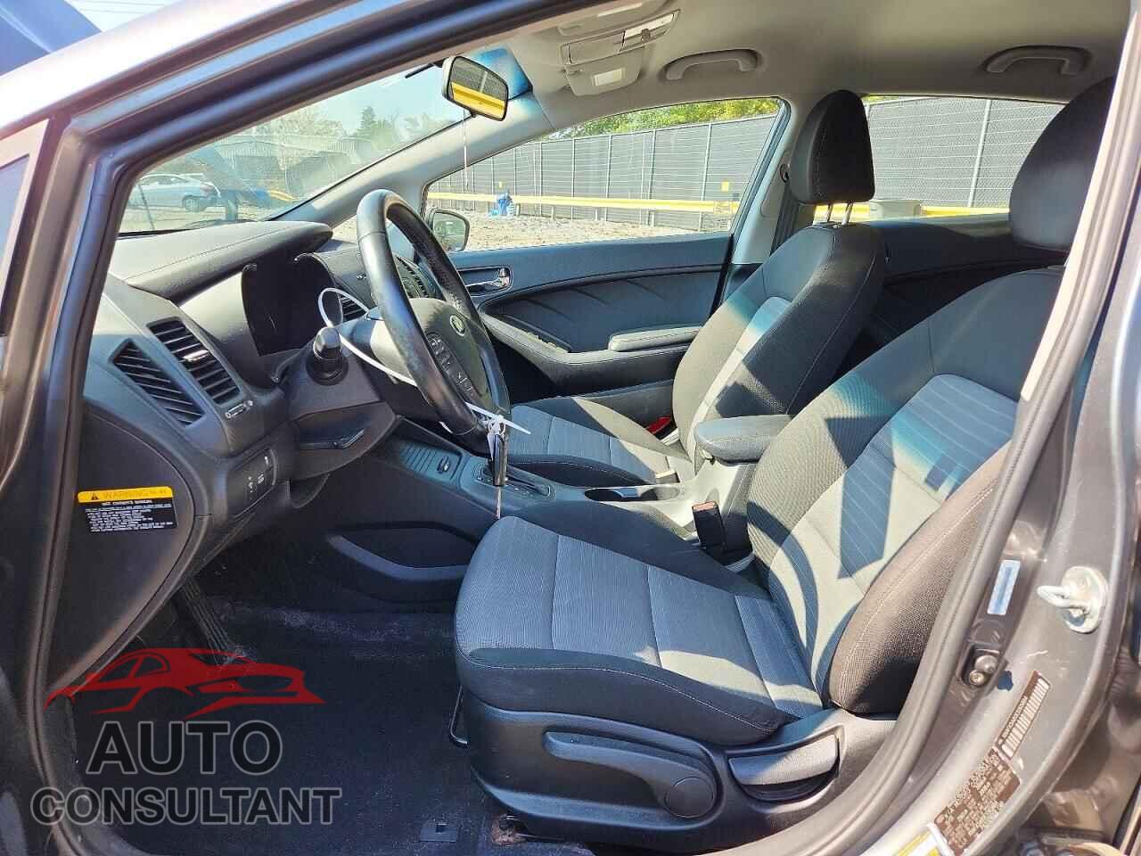 KIA FORTE 2014 - KNAFX5A80E5165884