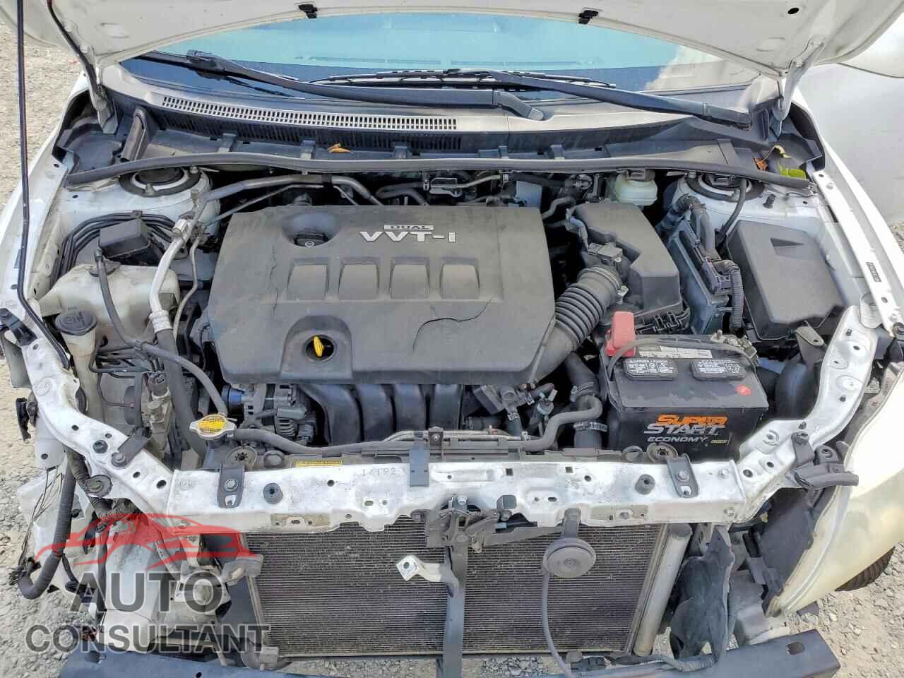 TOYOTA COROLLA 2009 - JTDBL40EX99081908