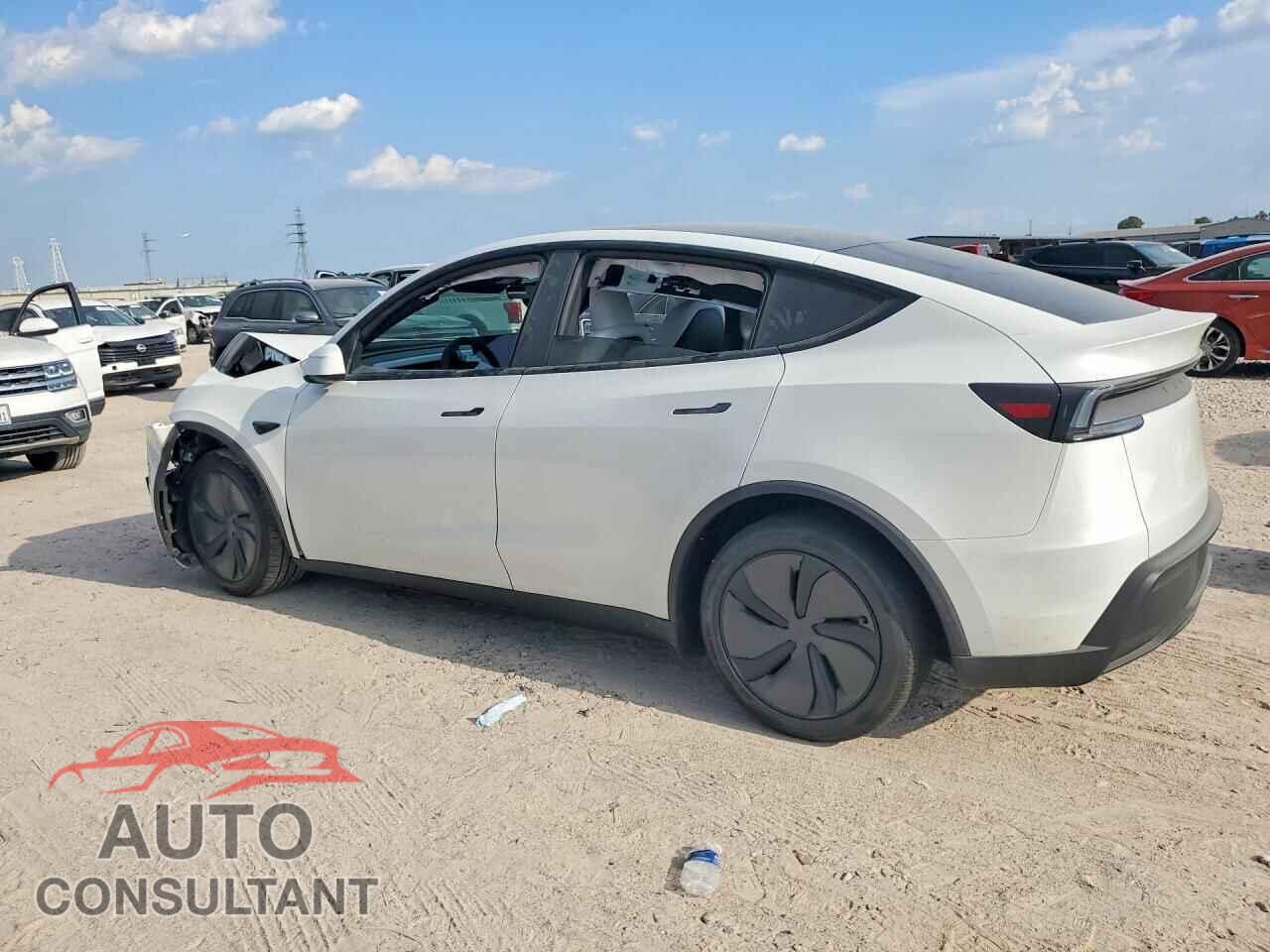 TESLA MODEL Y 2026 - 7SAYGDEE1TA688090