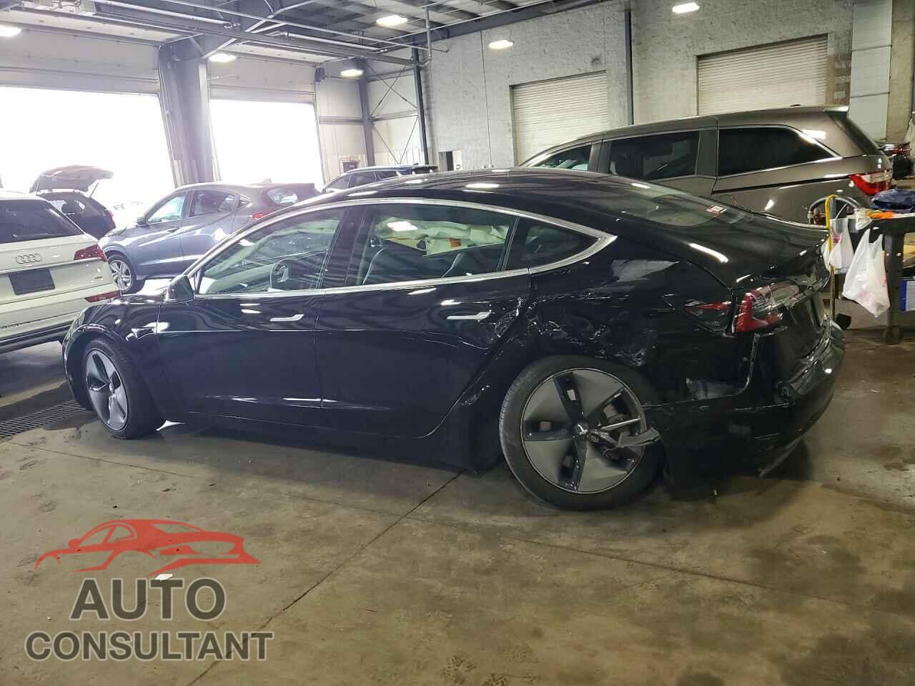 TESLA MODEL 3 2019 - 5YJ3E1EB0KF199070