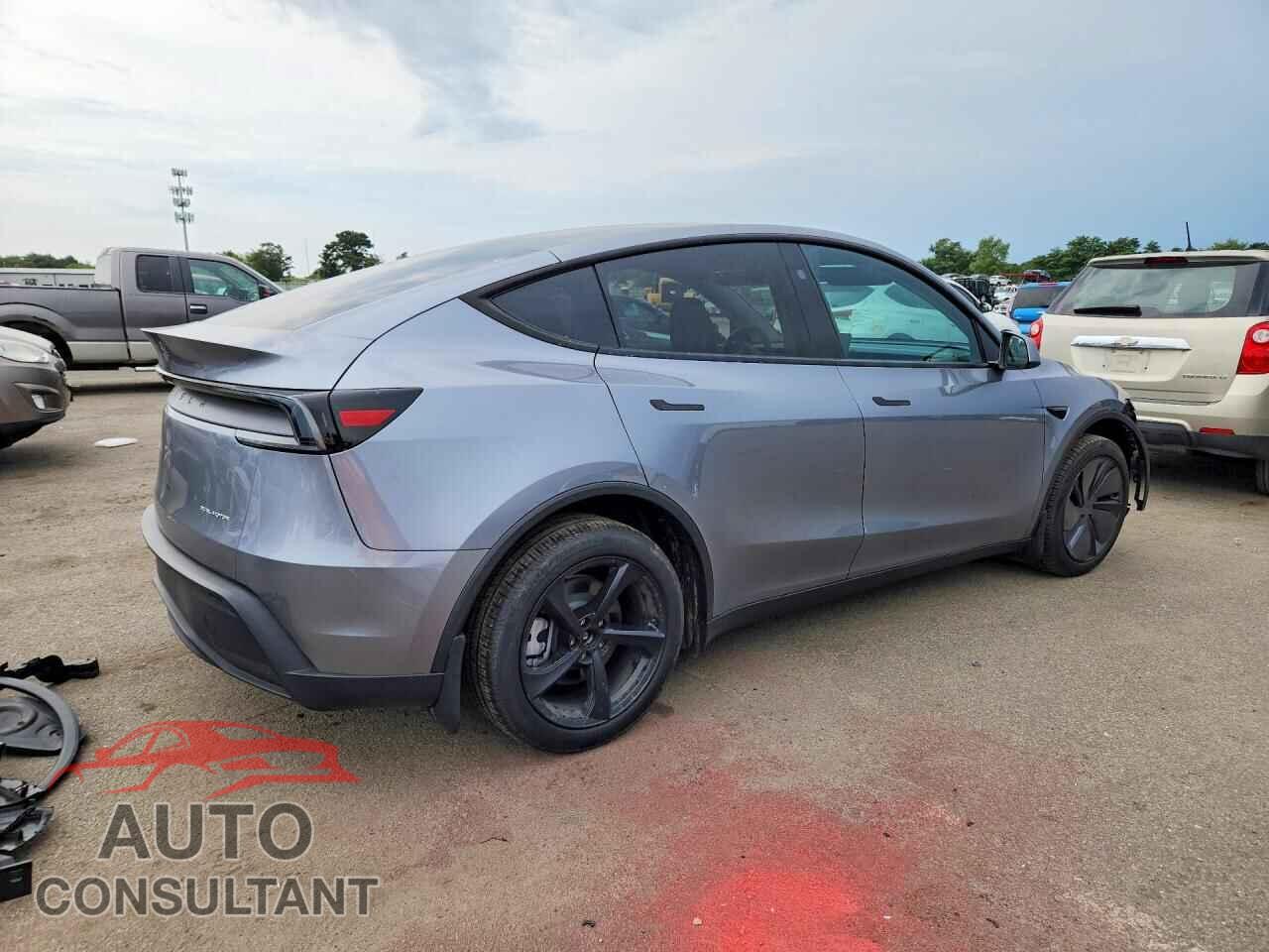 TESLA MODEL Y 2026 - 7SAYGDEEXTA448990