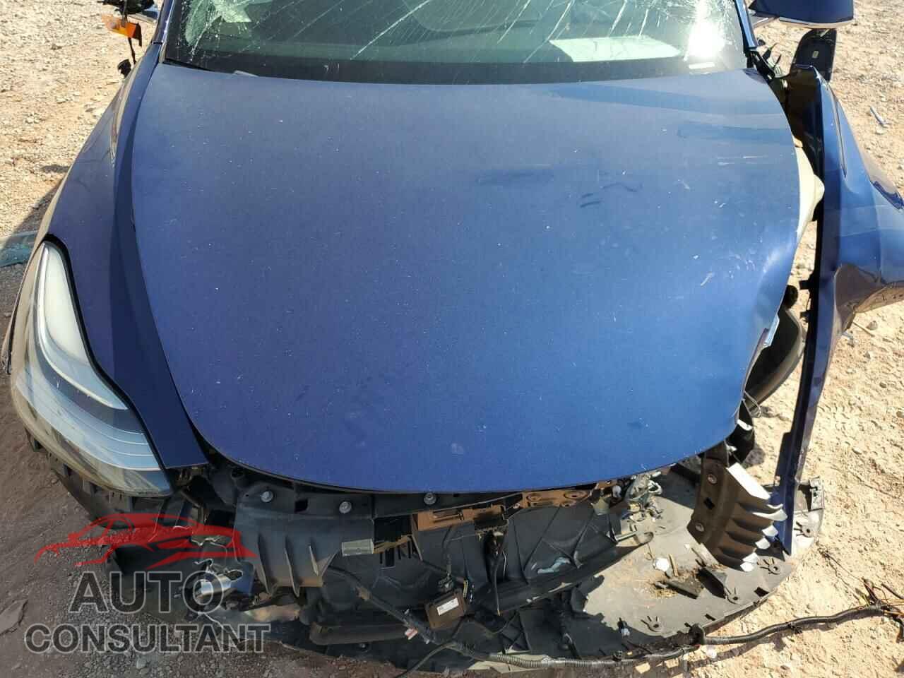 TESLA MODEL 3 2019 - 5YJ3E1EA3KF326143
