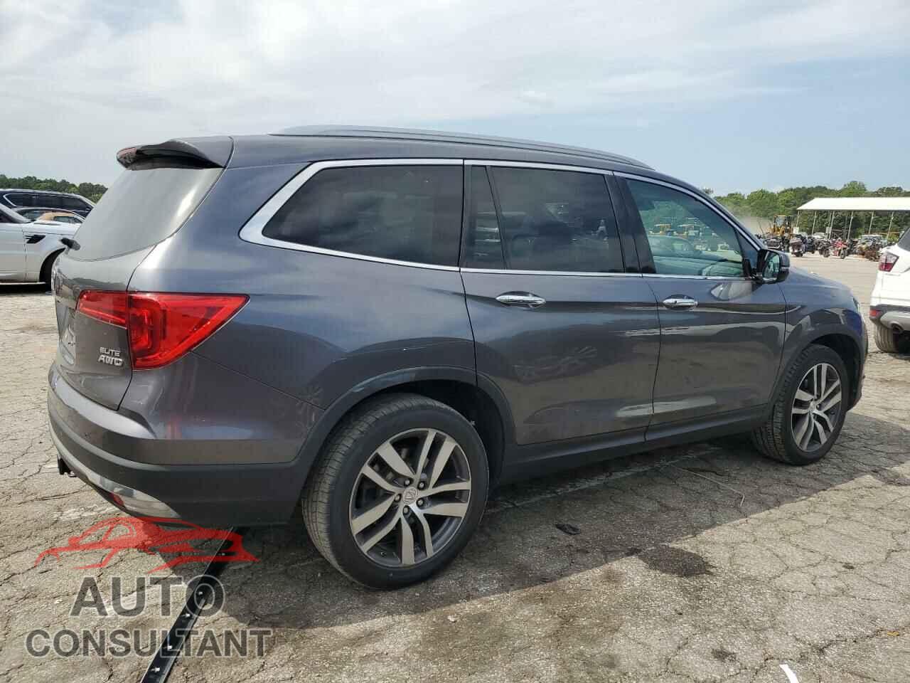 HONDA PILOT 2017 - 5FNYF6H03HB025495