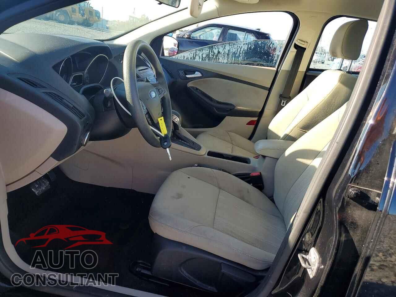 FORD FOCUS 2017 - 1FADP3F2XHL275107