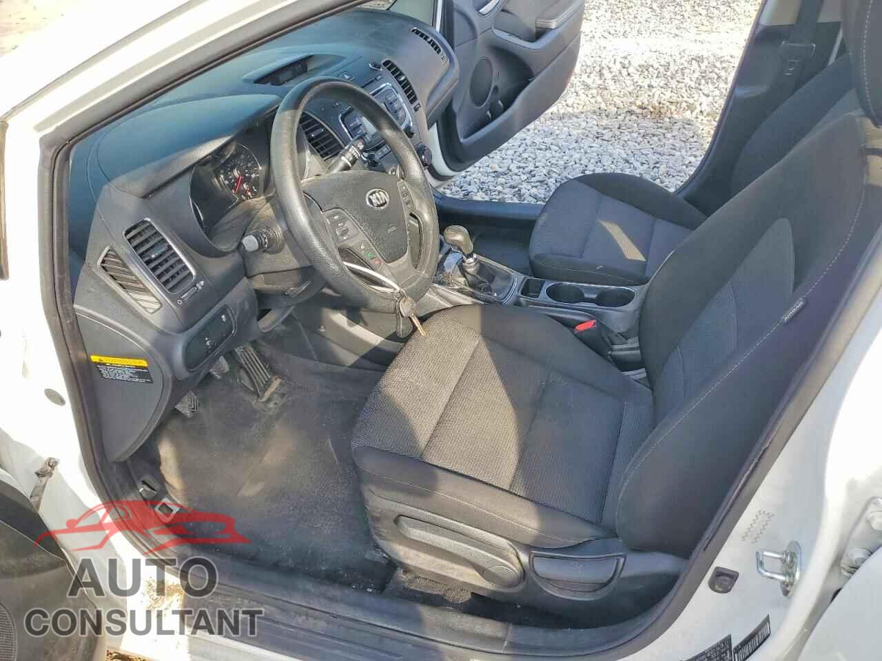 KIA FORTE 2017 - 3KPFK4A78HE034097