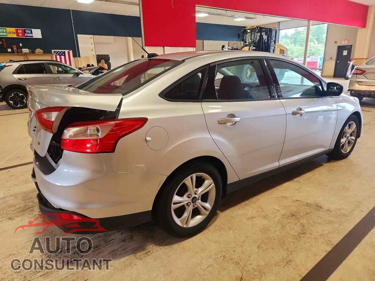 FORD FOCUS 2014 - 1FADP3F25EL232418