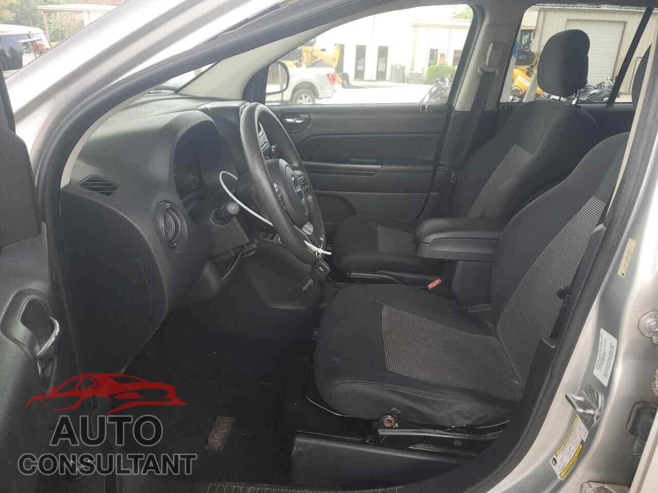 JEEP COMPASS 2011 - 1J4NT1FB9BD245655