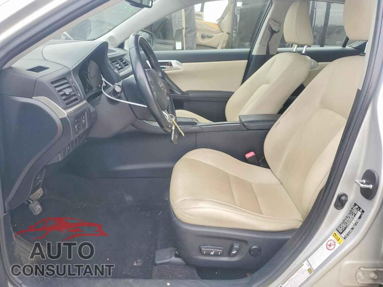 LEXUS CT 200 2012 - JTHKD5BH2C2050581