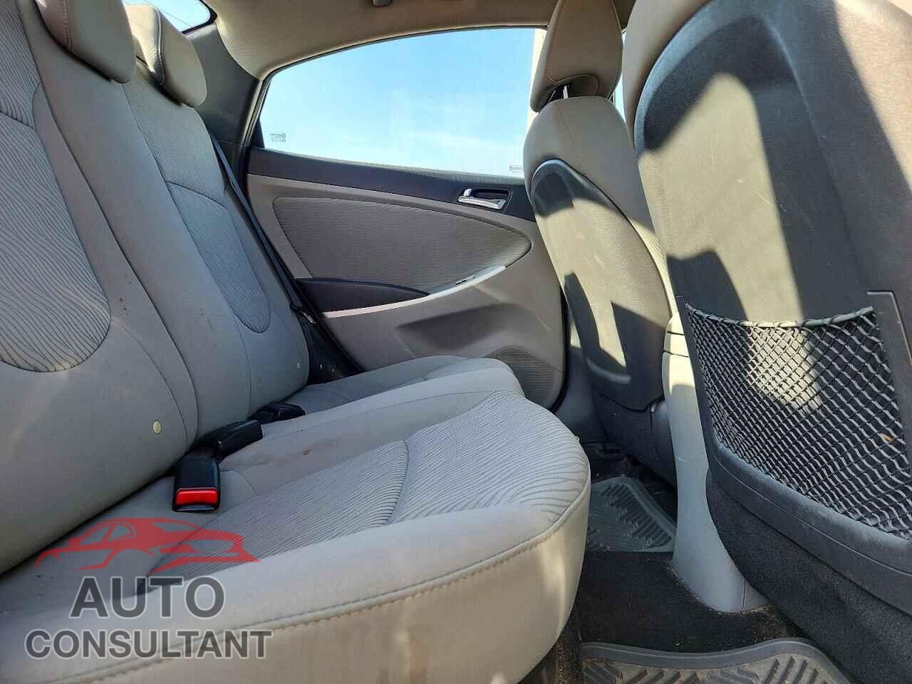 HYUNDAI ACCENT 2013 - KMHCU4AE1DU294005