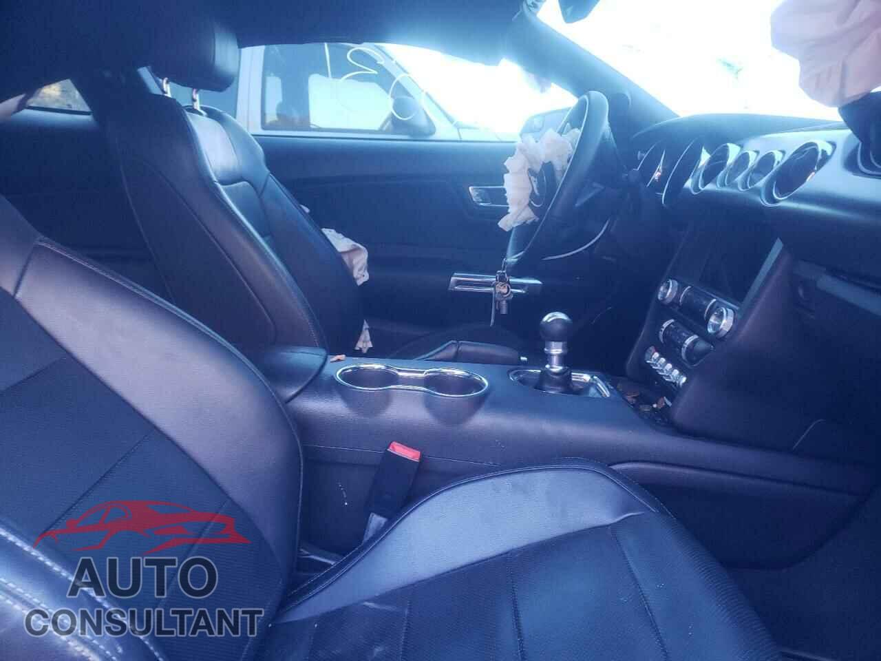 FORD MUSTANG 2017 - 1FA6P8CF8H5226473