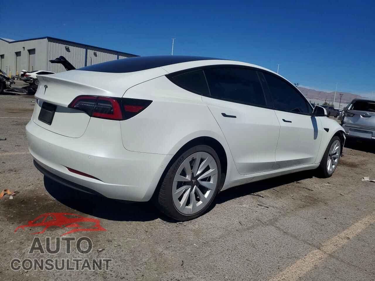 TESLA MODEL 3 2022 - 5YJ3E1EA3NF376433