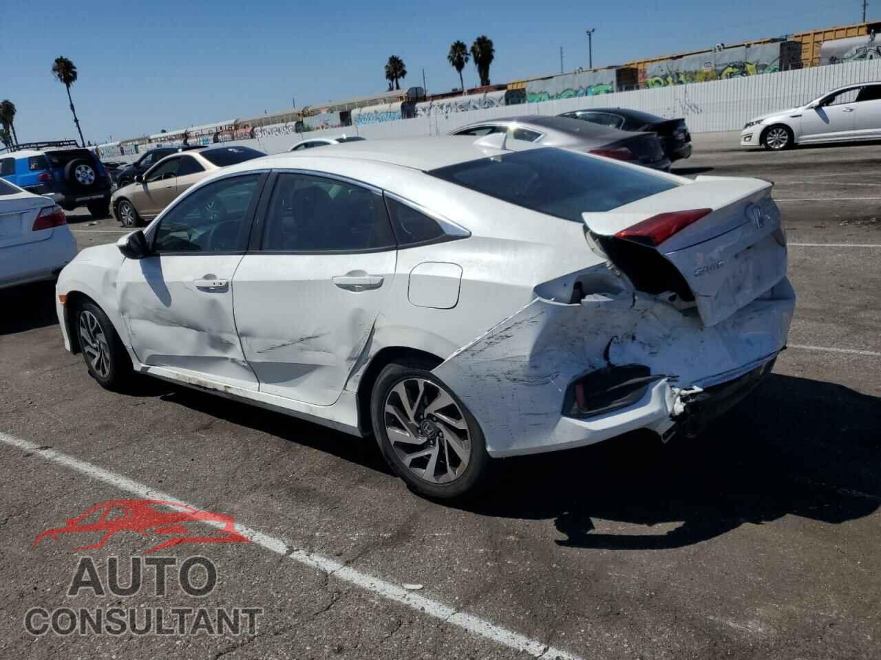 HONDA CIVIC 2017 - 2HGFC2F87HH511367