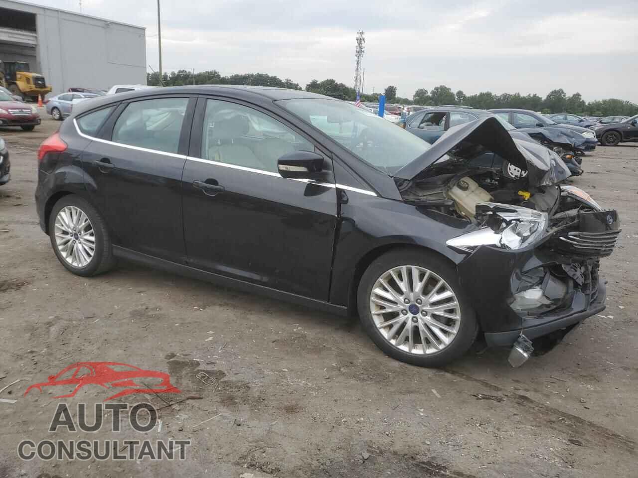 FORD FOCUS 2016 - 1FADP3N26GL201537