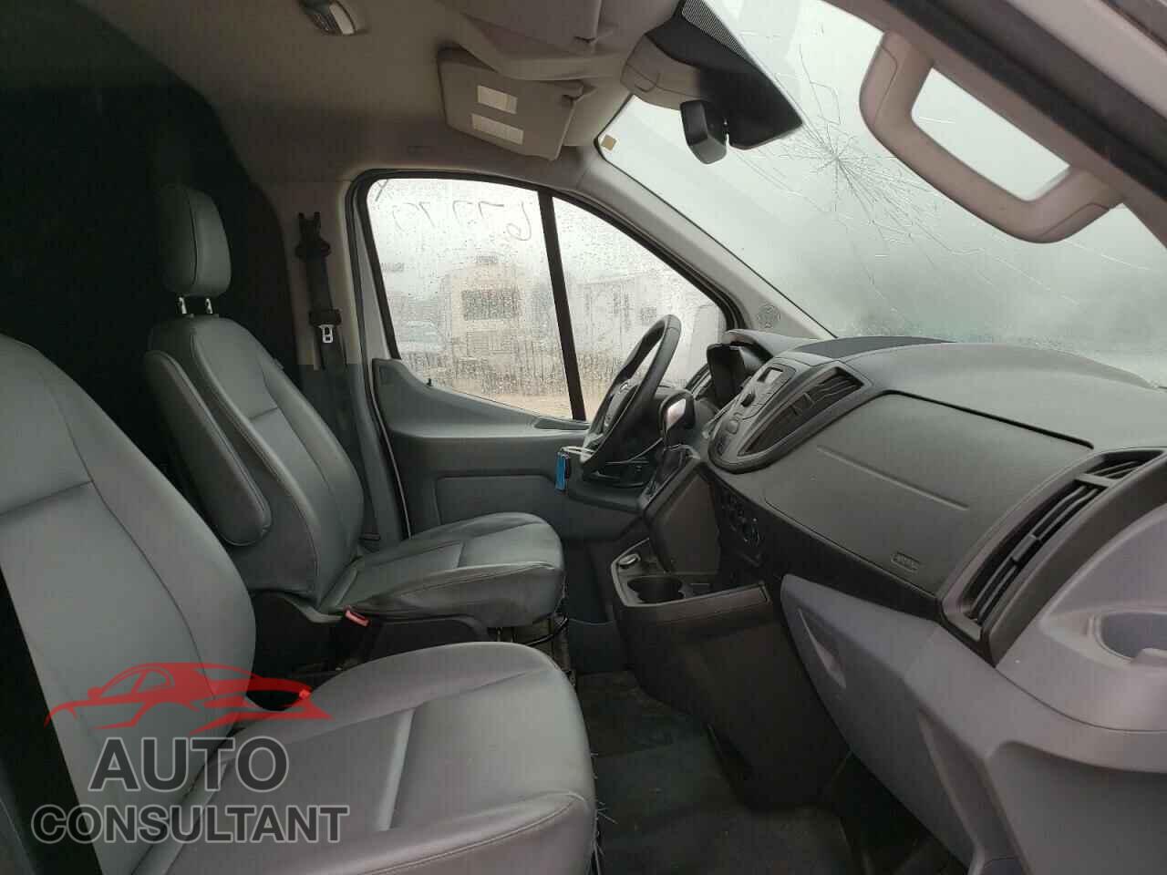 FORD TRANSIT CO 2017 - 1FTYE2YM7HKB37511