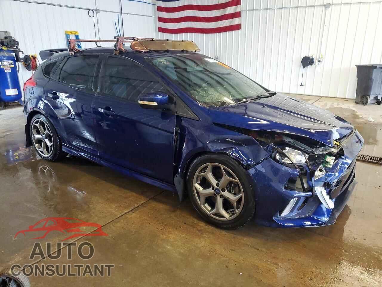 FORD FOCUS 2016 - 1FADP3L93GL219574