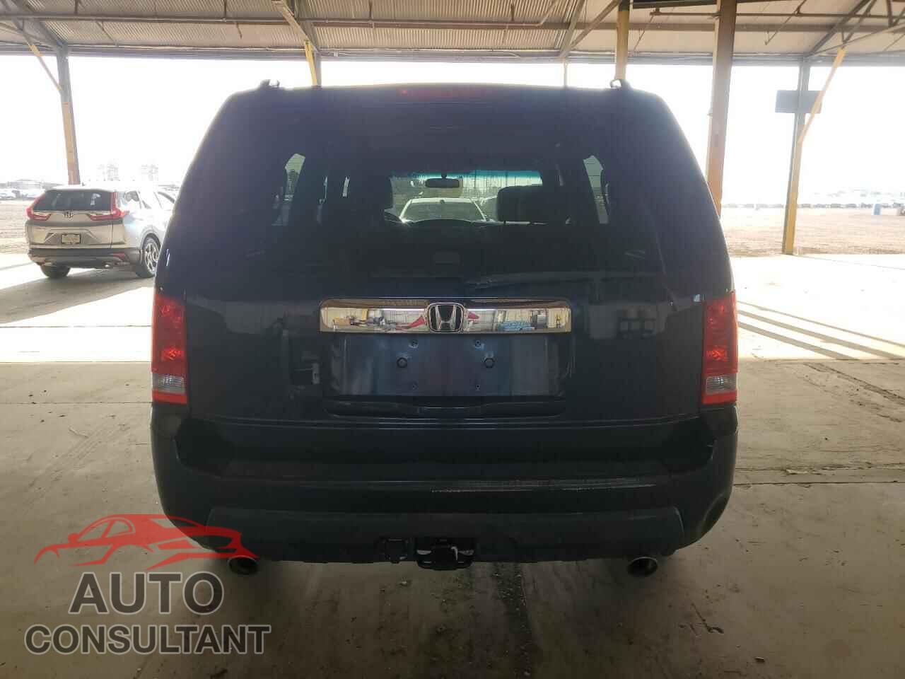 HONDA PILOT 2011 - 5FNYF3H48BB034895