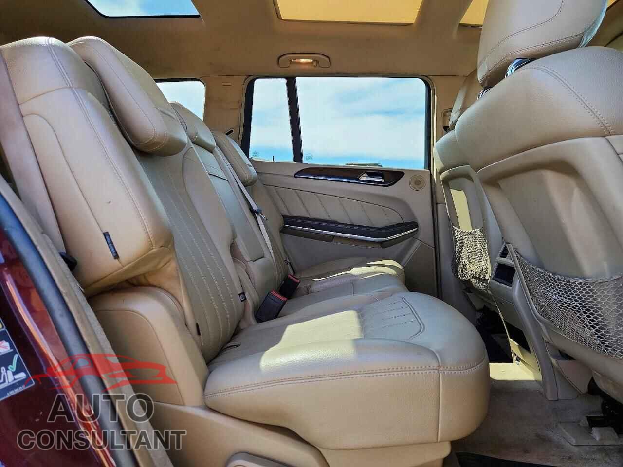 MERCEDES-BENZ GL-CLASS 2013 - 4JGDF7CE1DA124385