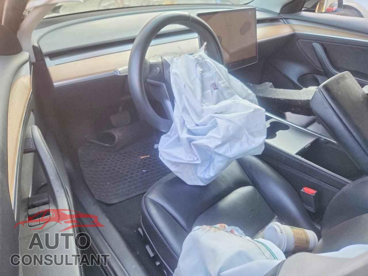 TESLA MODEL 3 2022 - 5YJ3E1EA4NF370267