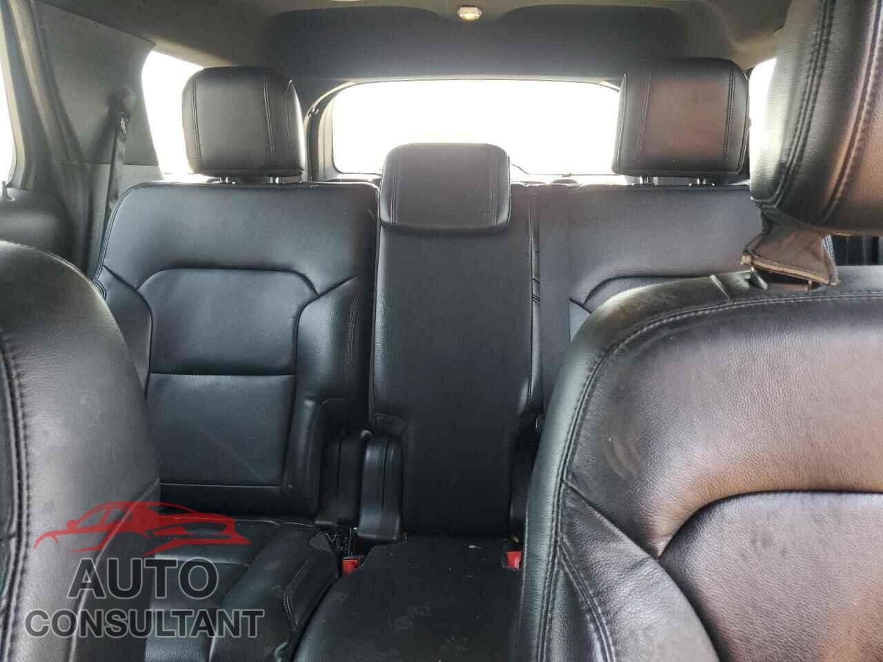 FORD EXPLORER 2018 - 1FM5K7D84JGB60122