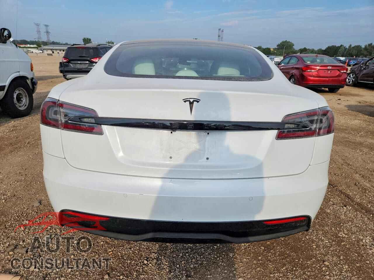 TESLA MODEL S 2022 - 5YJSA1E55NF468766