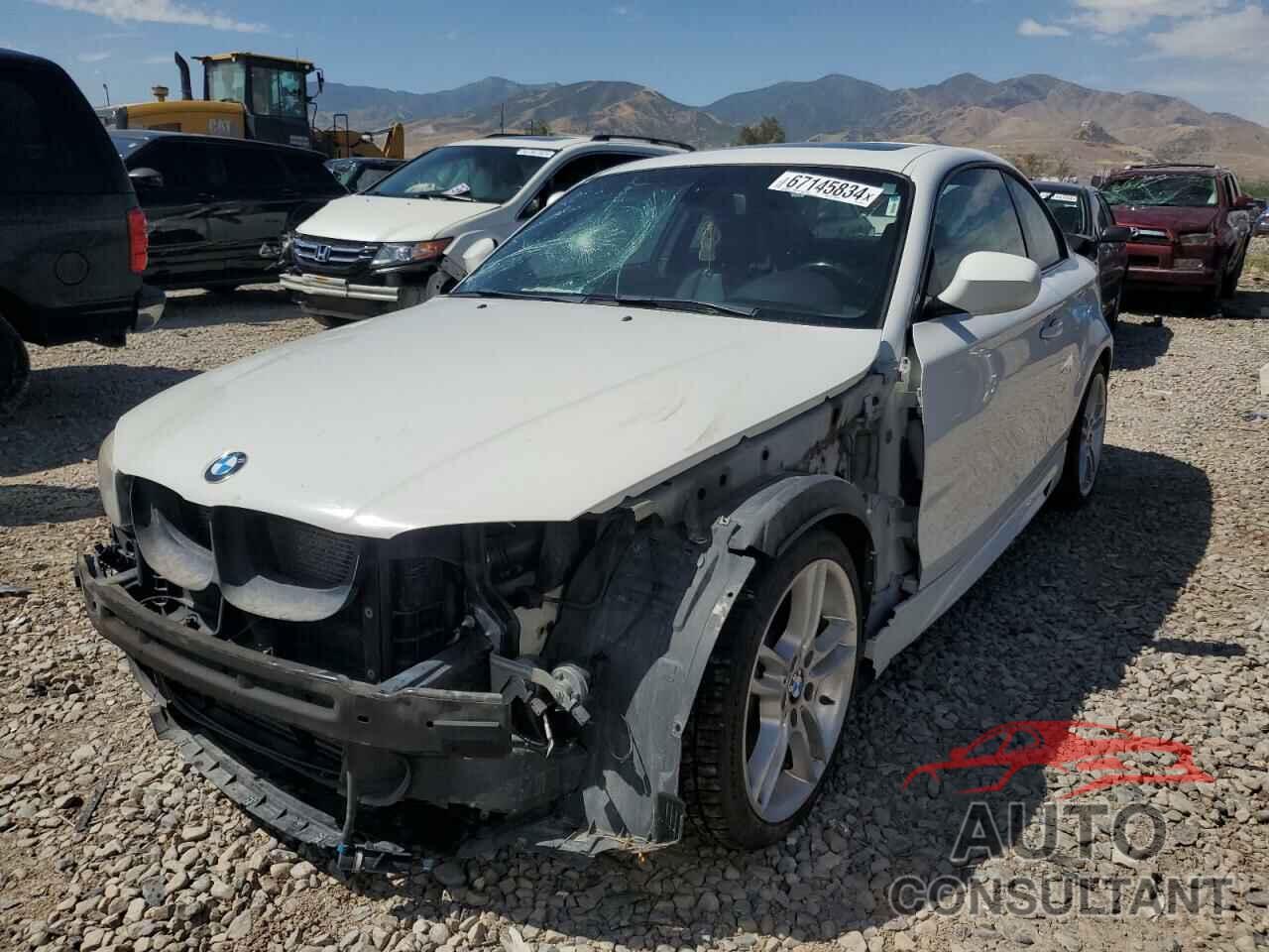 BMW 1 SERIES 2012 - WBAUC9C52CVM12915