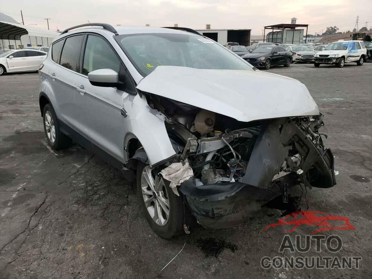 FORD ESCAPE 2018 - 1FMCU9GD6JUA12061