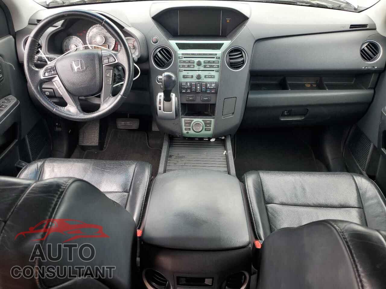 HONDA PILOT 2011 - 5FNYF4H97BB094264