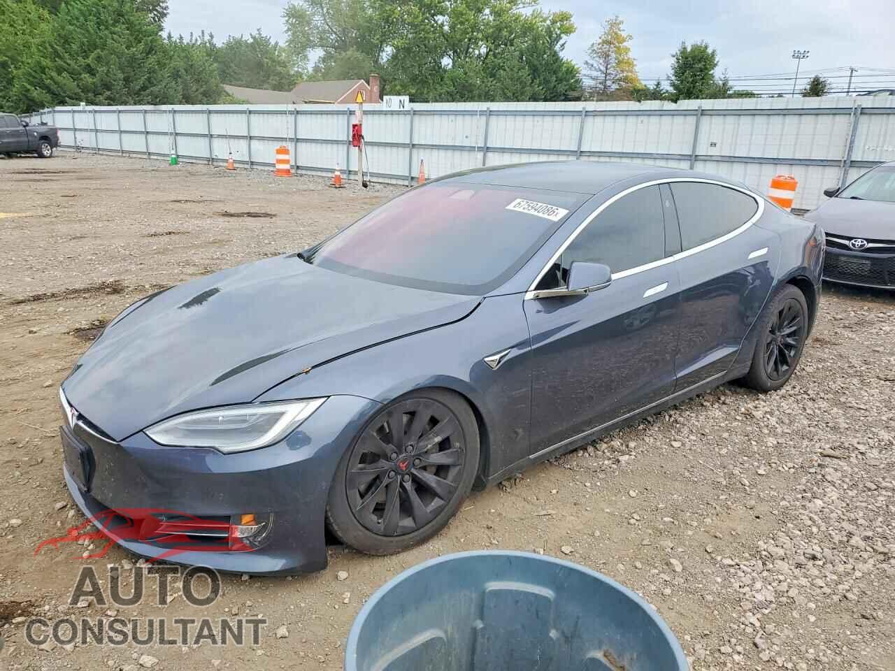 TESLA MODEL S 2017 - 5YJSA1E22HF202566