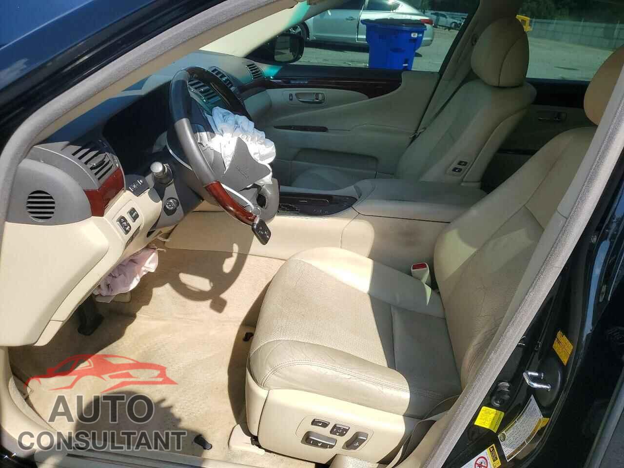 LEXUS LS460 2011 - JTHBL5EFXB5106227