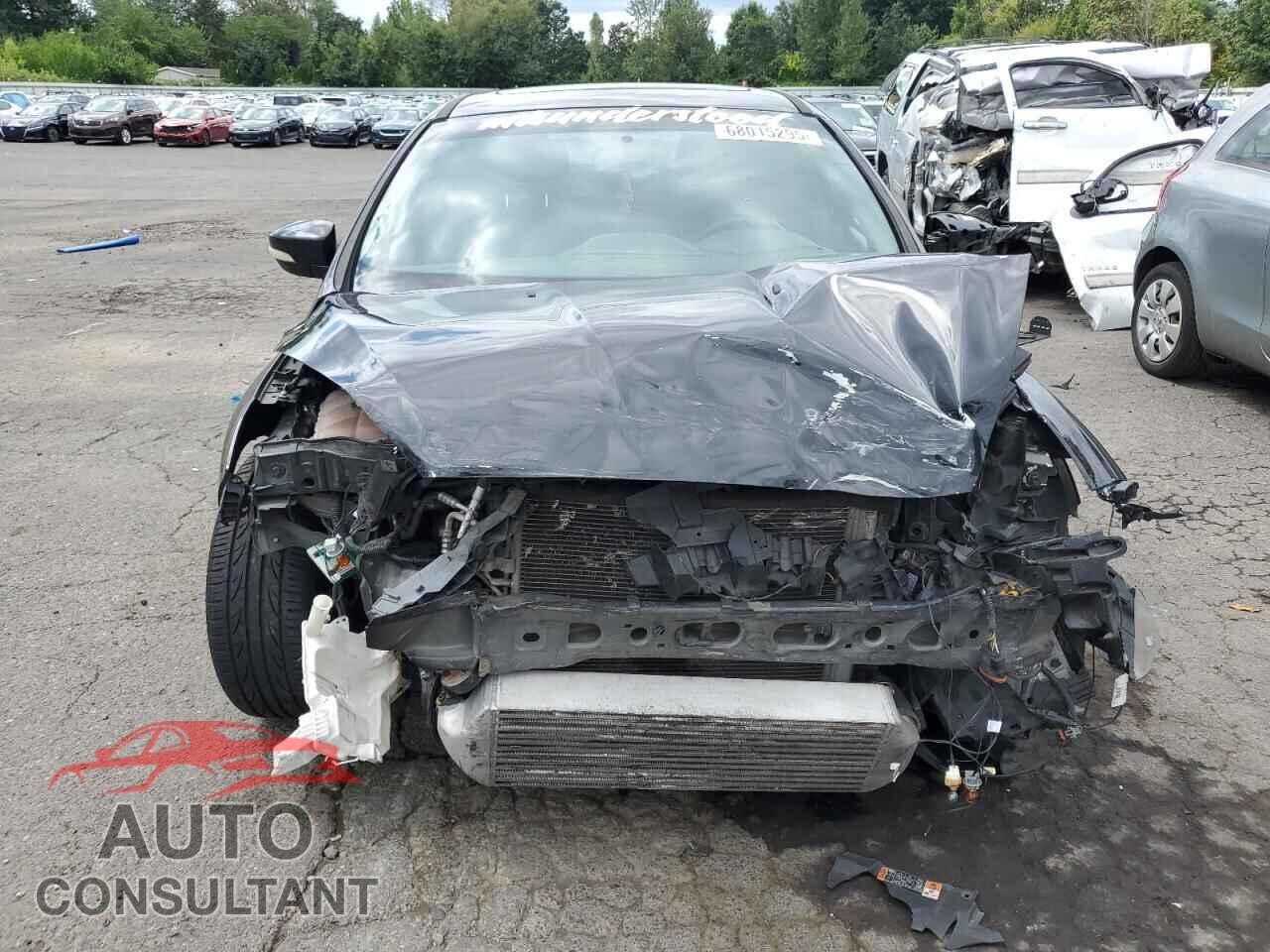 FORD FOCUS 2015 - 1FADP3L90FL288205