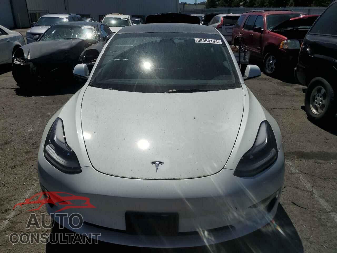 TESLA MODEL 3 2022 - 5YJ3E1EA8NF376380